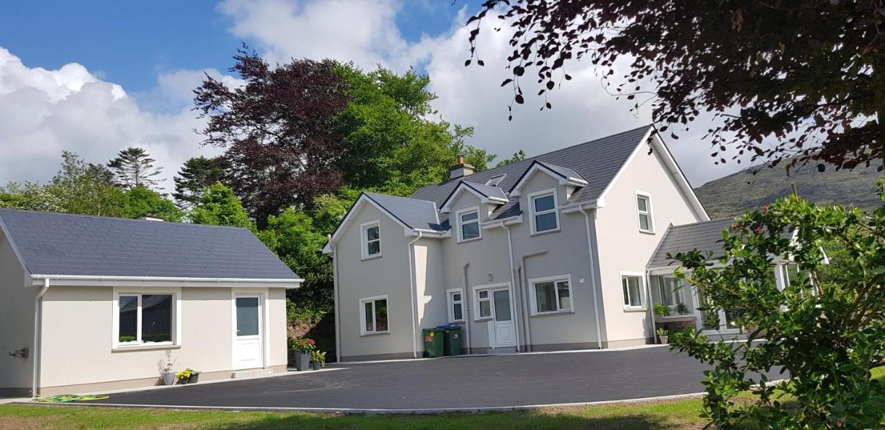 Mountain View Bed & Breakfast, Kenmare, Co. Kerry, Ireland Dış mekan fotoğraf