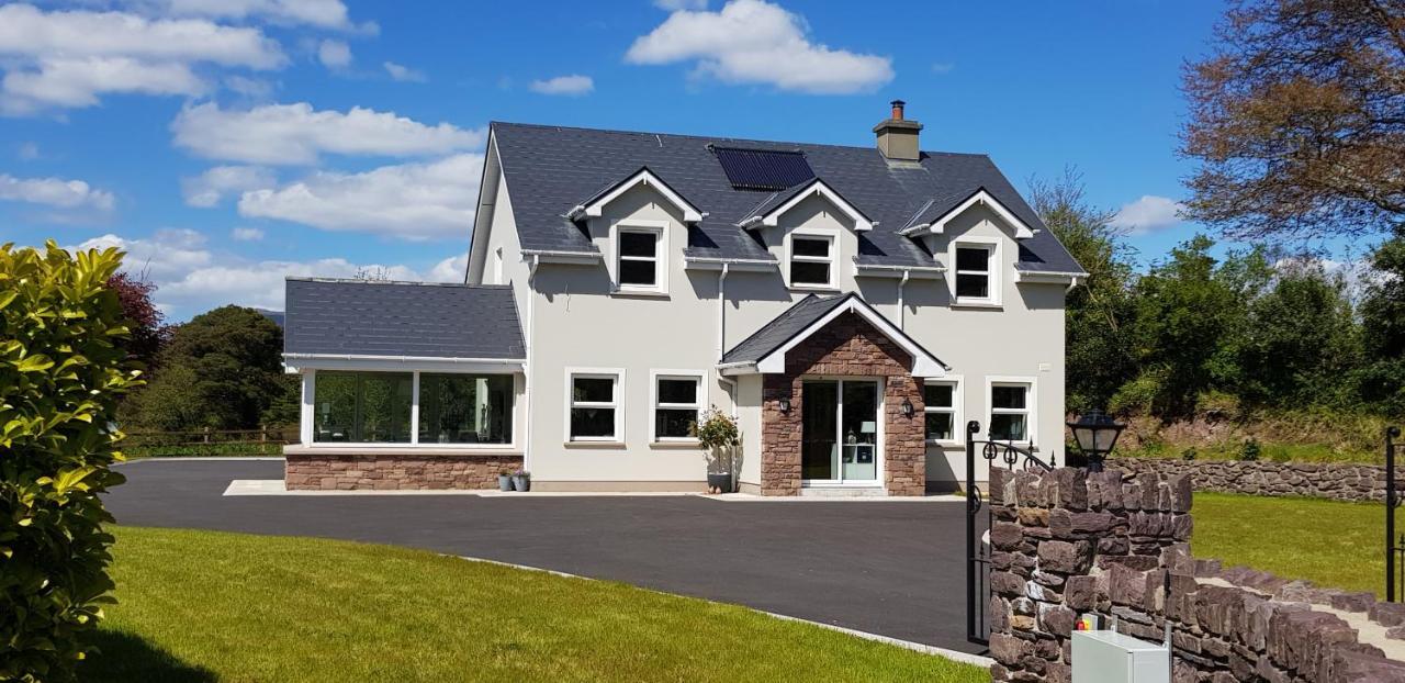 Mountain View Bed & Breakfast, Kenmare, Co. Kerry, Ireland Dış mekan fotoğraf